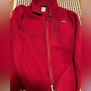 Patagonia maroon Fleece Jacket M